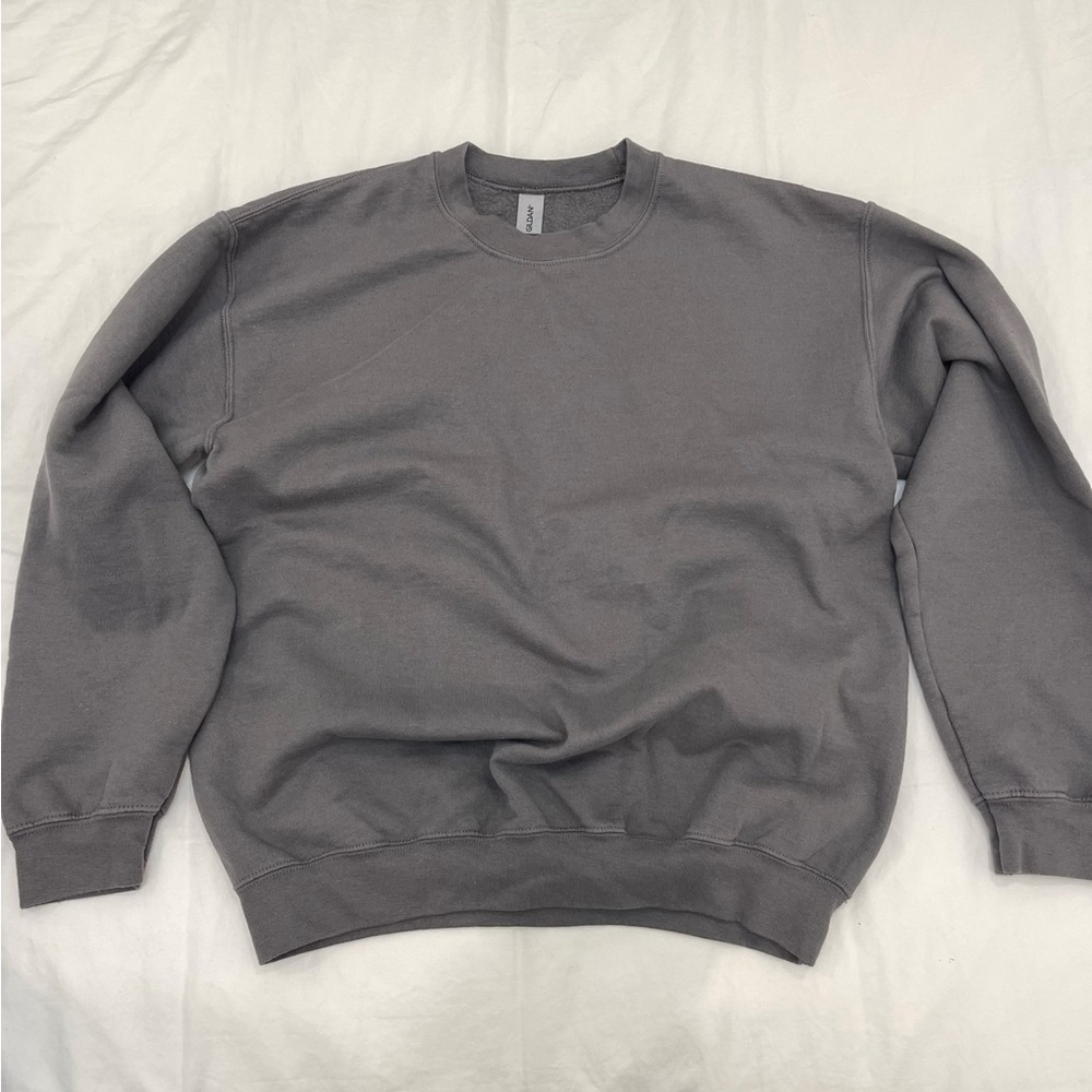 Gildan Men's Charcoal Crewneck Sweater